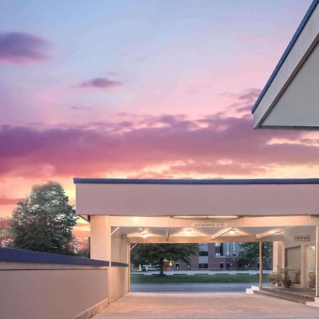 Travelodge By Wyndham Lafayette Luaran gambar